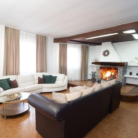 Villa Del Pino, Terrazza Vista Mare Мінтурно Екстер'єр фото