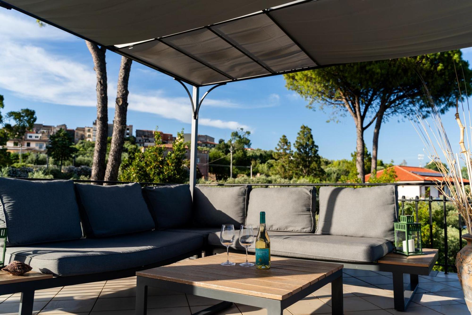Villa Del Pino, Terrazza Vista Mare Мінтурно Екстер'єр фото
